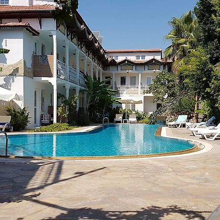 Central Park Otel - Adult Only ดาลยัน ภายนอก รูปภาพ