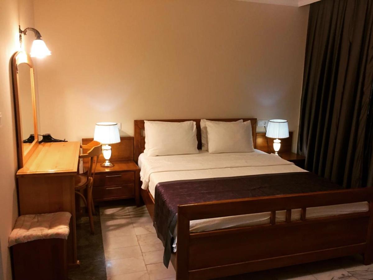 Central Park Otel - Adult Only ดาลยัน ภายนอก รูปภาพ